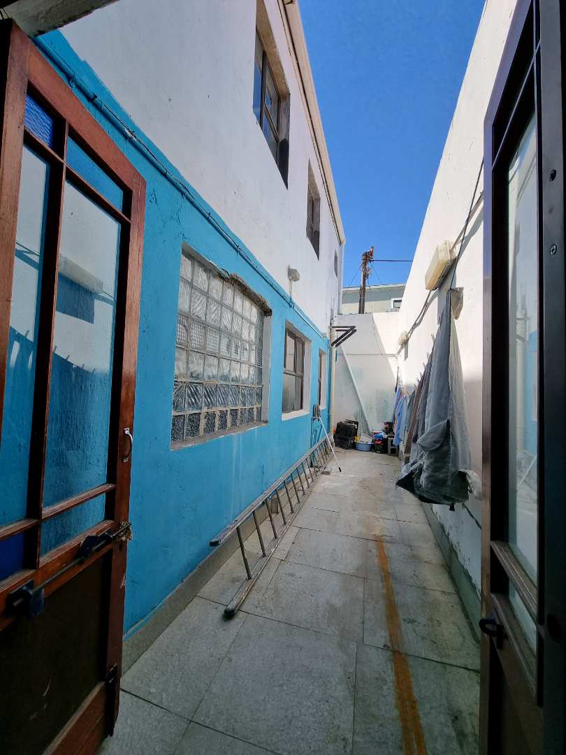 4 Bedroom Property for Sale in Zonnebloem Western Cape